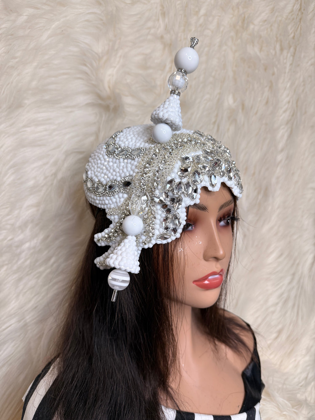 White & Silver / Oversized Hat Pin