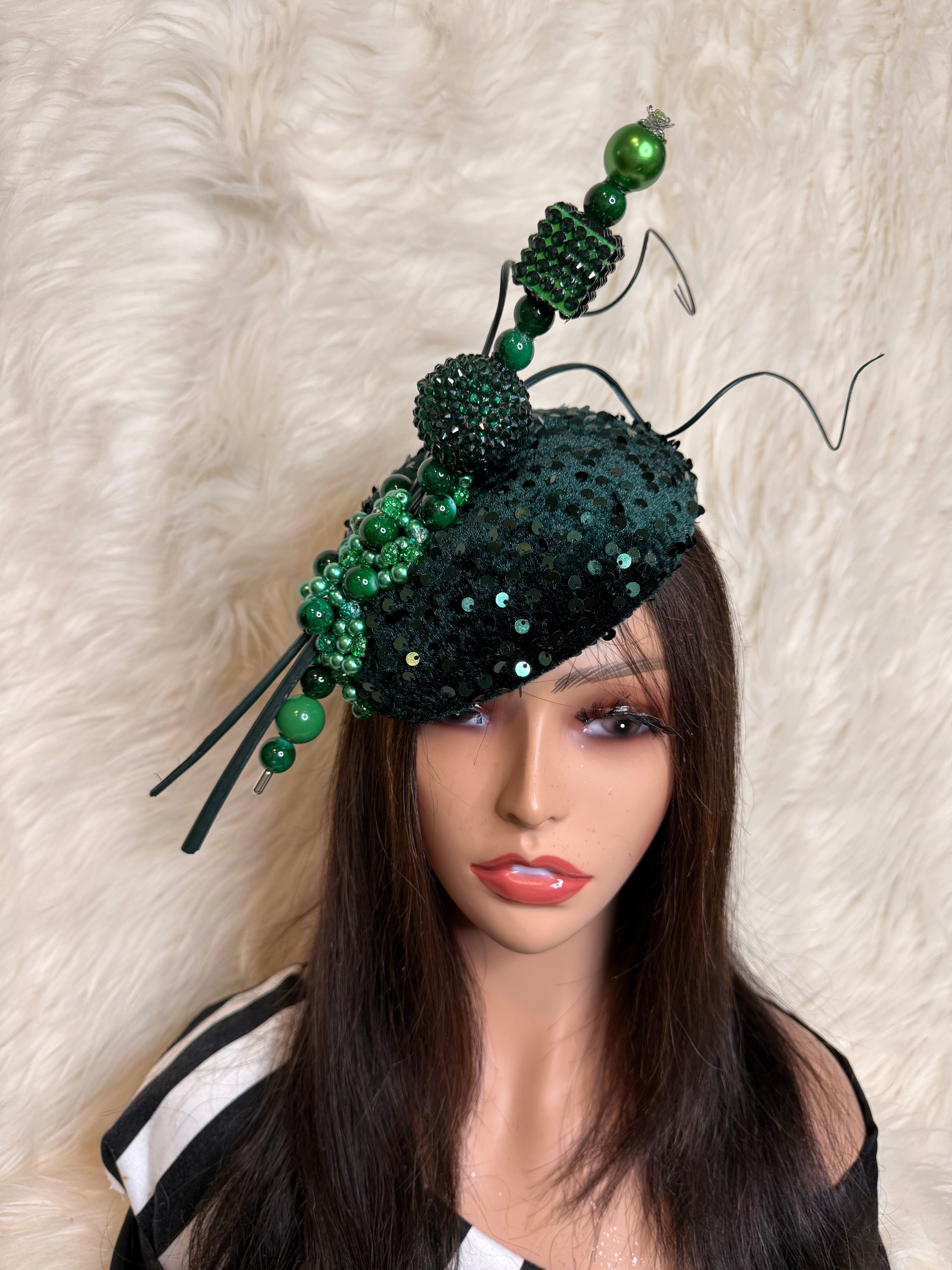Emerald Green Beaded Hat / w Oversize Hat Pin