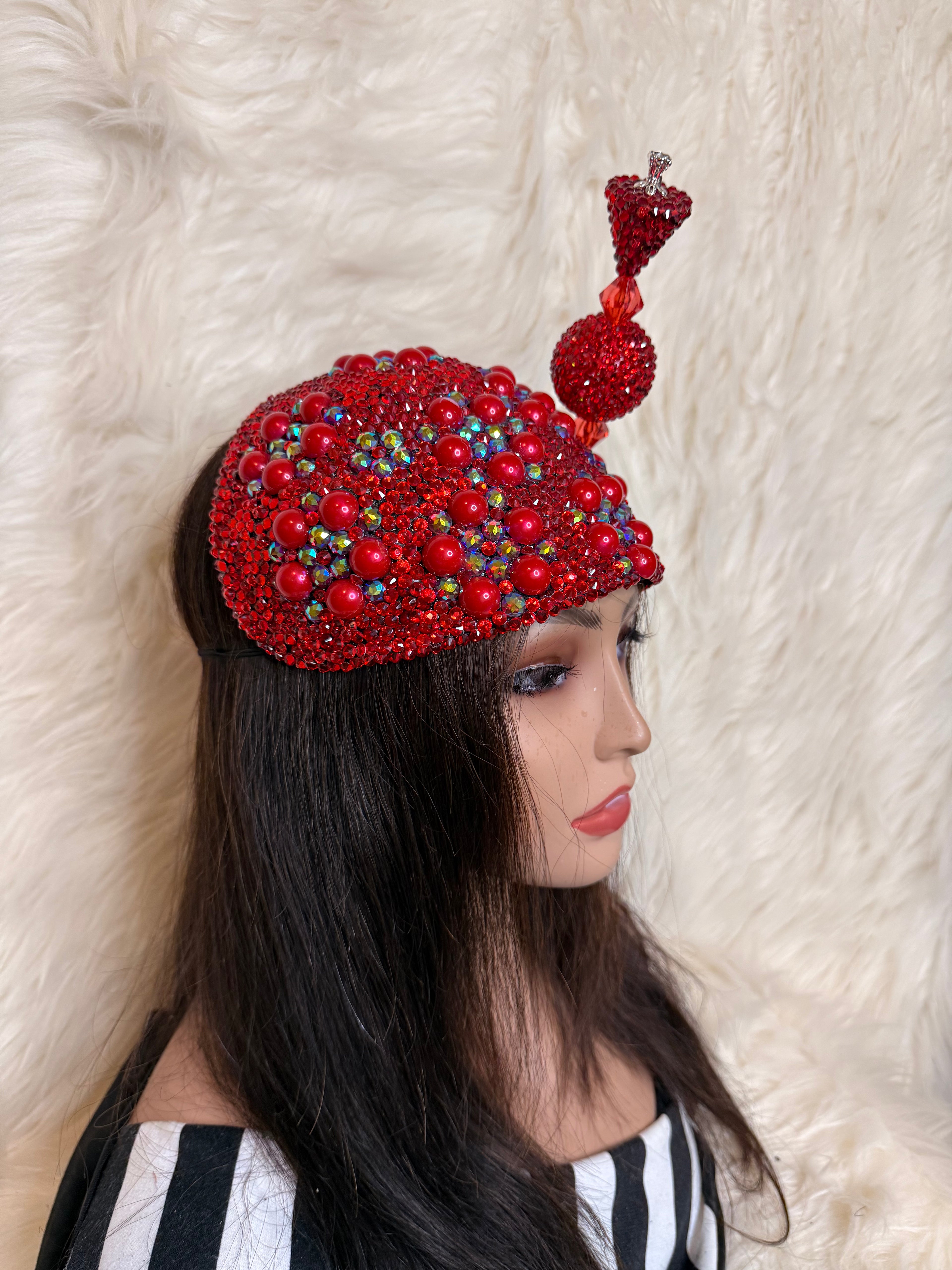 Red Multi-Colored Crystal Hat / W Oversize Hat Pin (3/4 Hat)