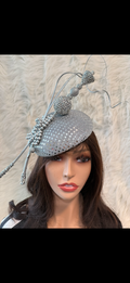 Silver / W Oversized Hat Pin
