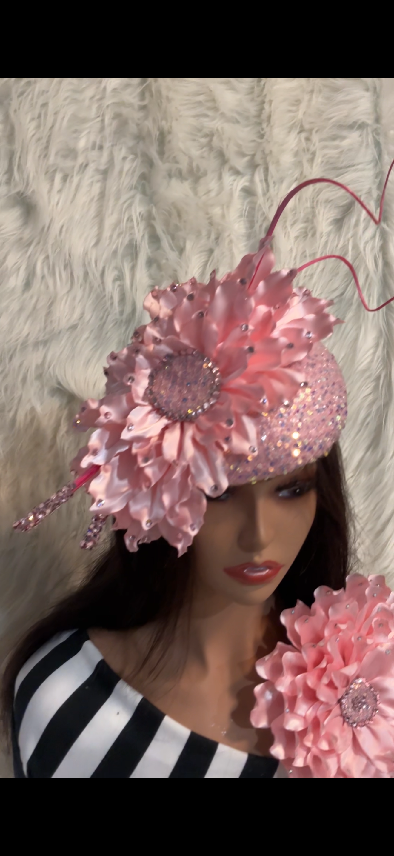 Baby Pink Sequins / W Matching Brooch