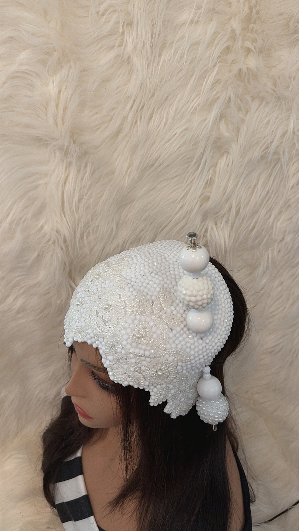 Double Cup White Pearls /W Oversize Hat Pin