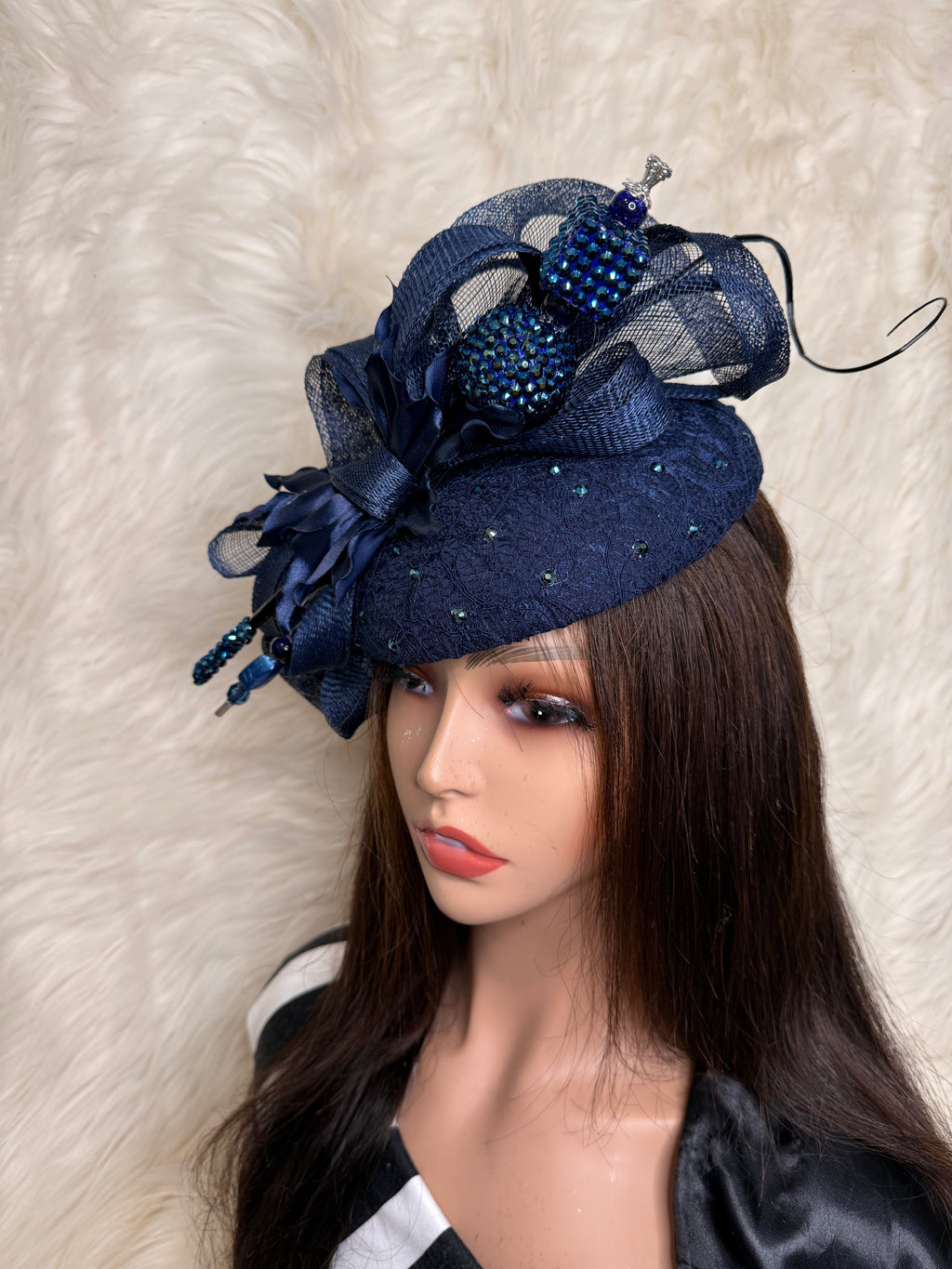 Navy Blue / W Oversized Hat Pin