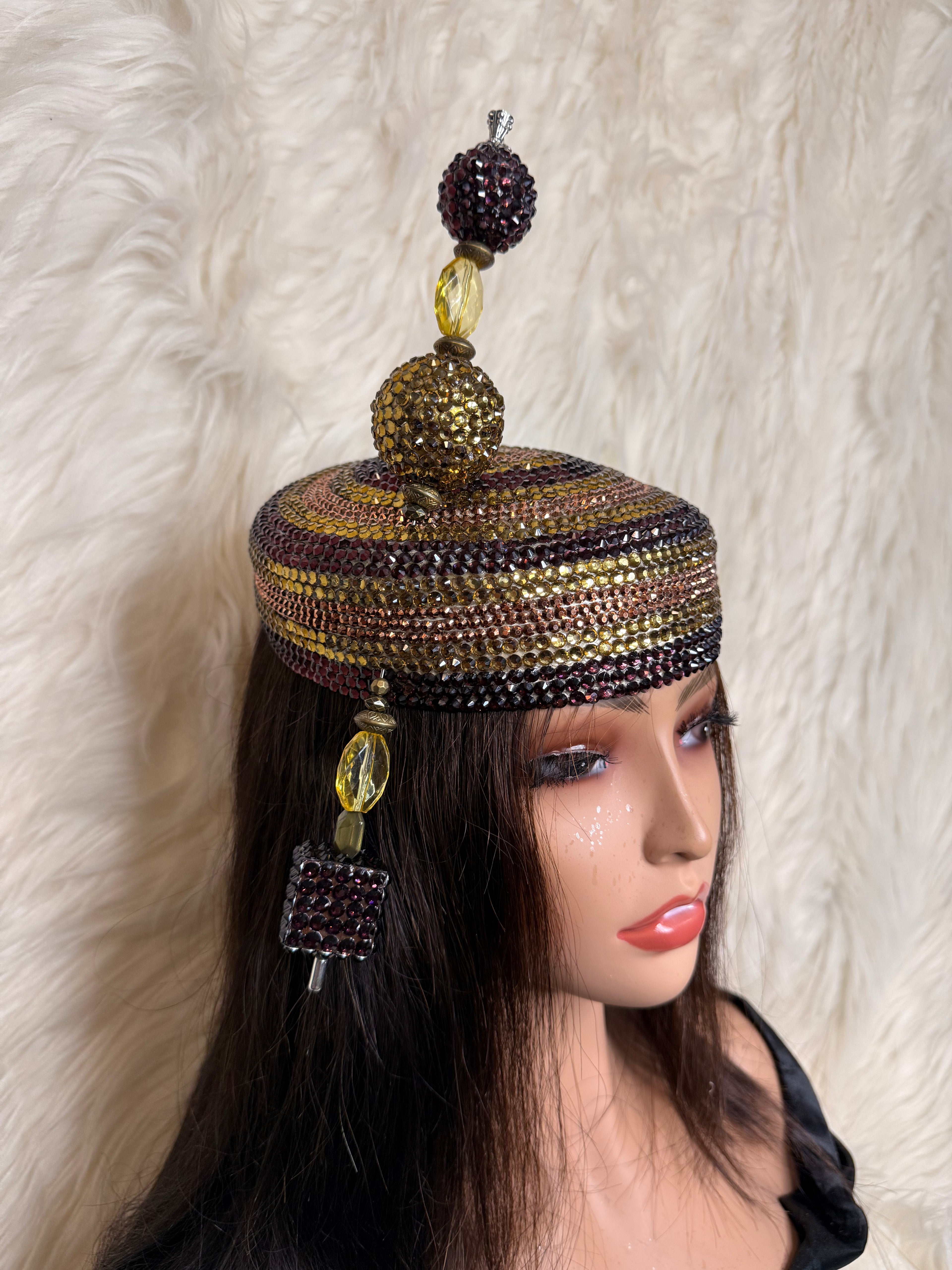 Brown Gold and Copper Pillbox / W Oversized Hat Pin
