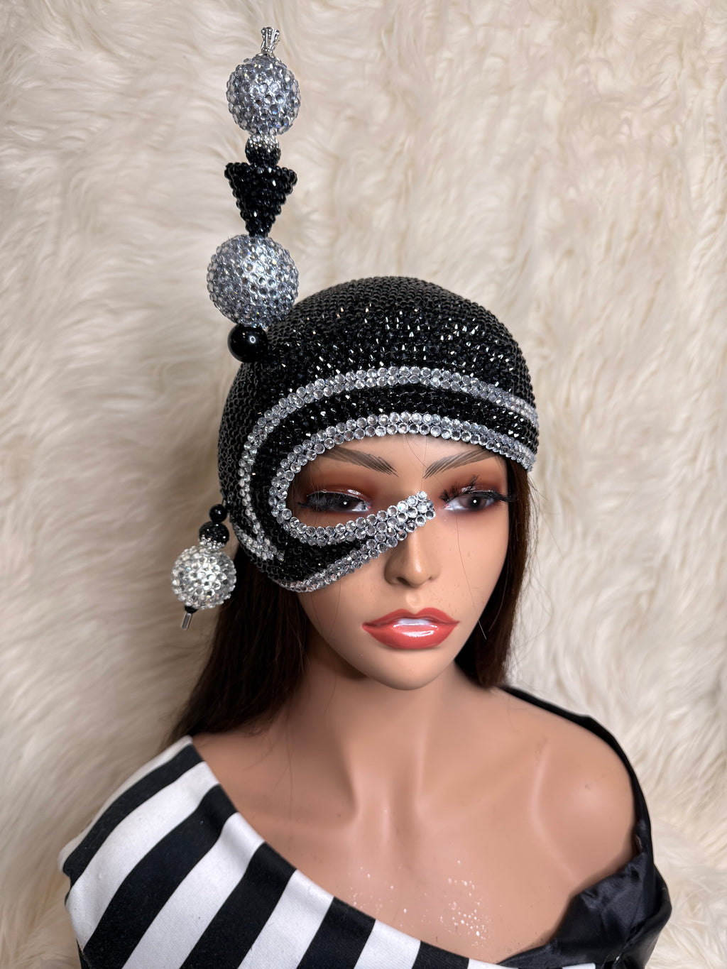 Black & Silver Eagle's Eye / W Oversized Hat Pin
