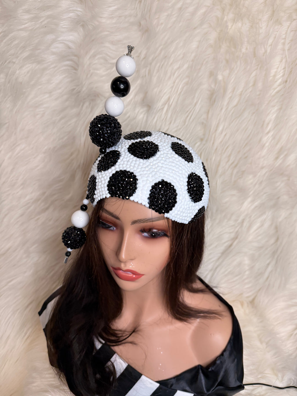 White and Black Polka Dot /W Oversized Hat Pin