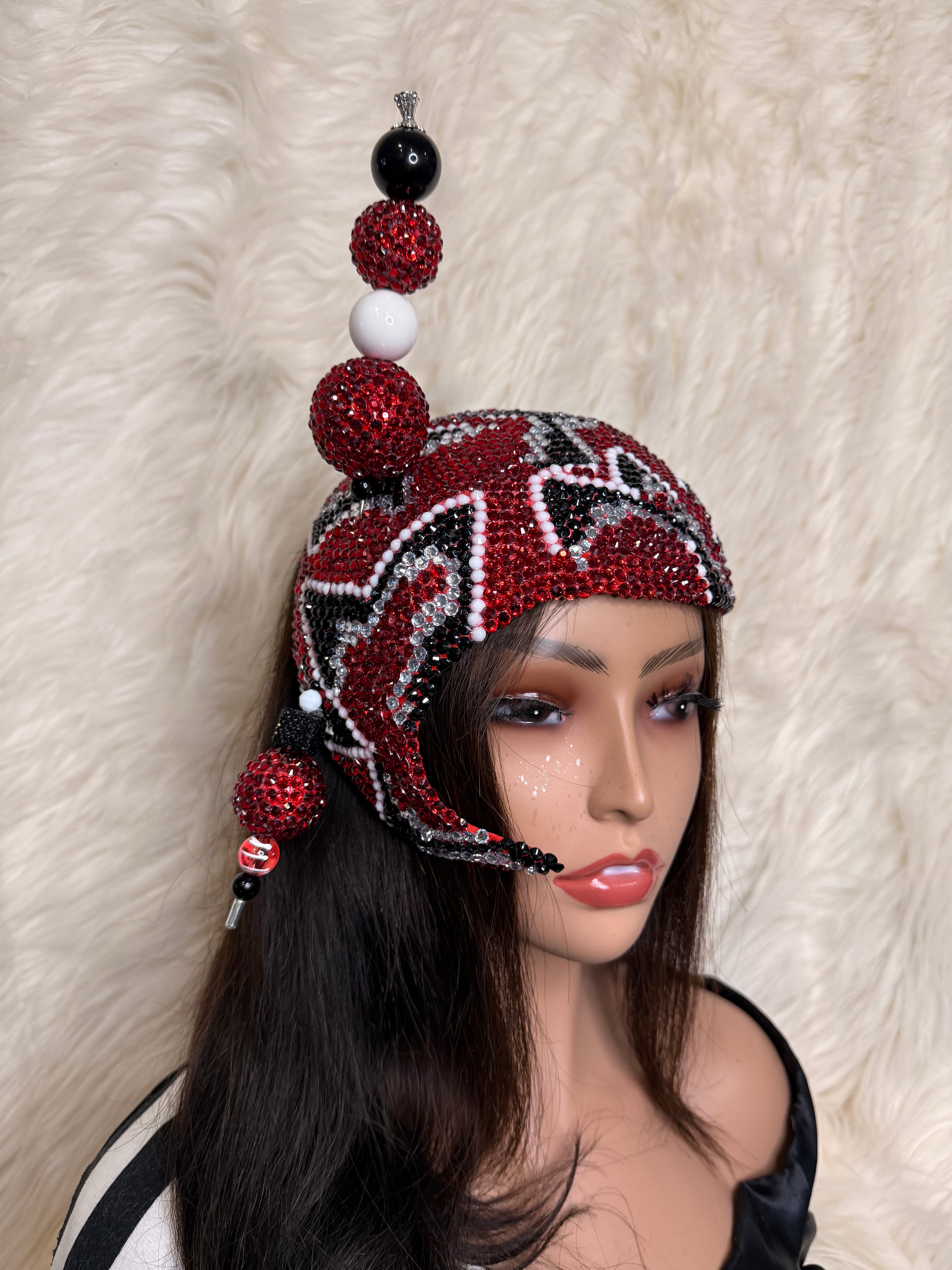 Red / Black / Silver / White crystal hat / W Oversized Hat Pin