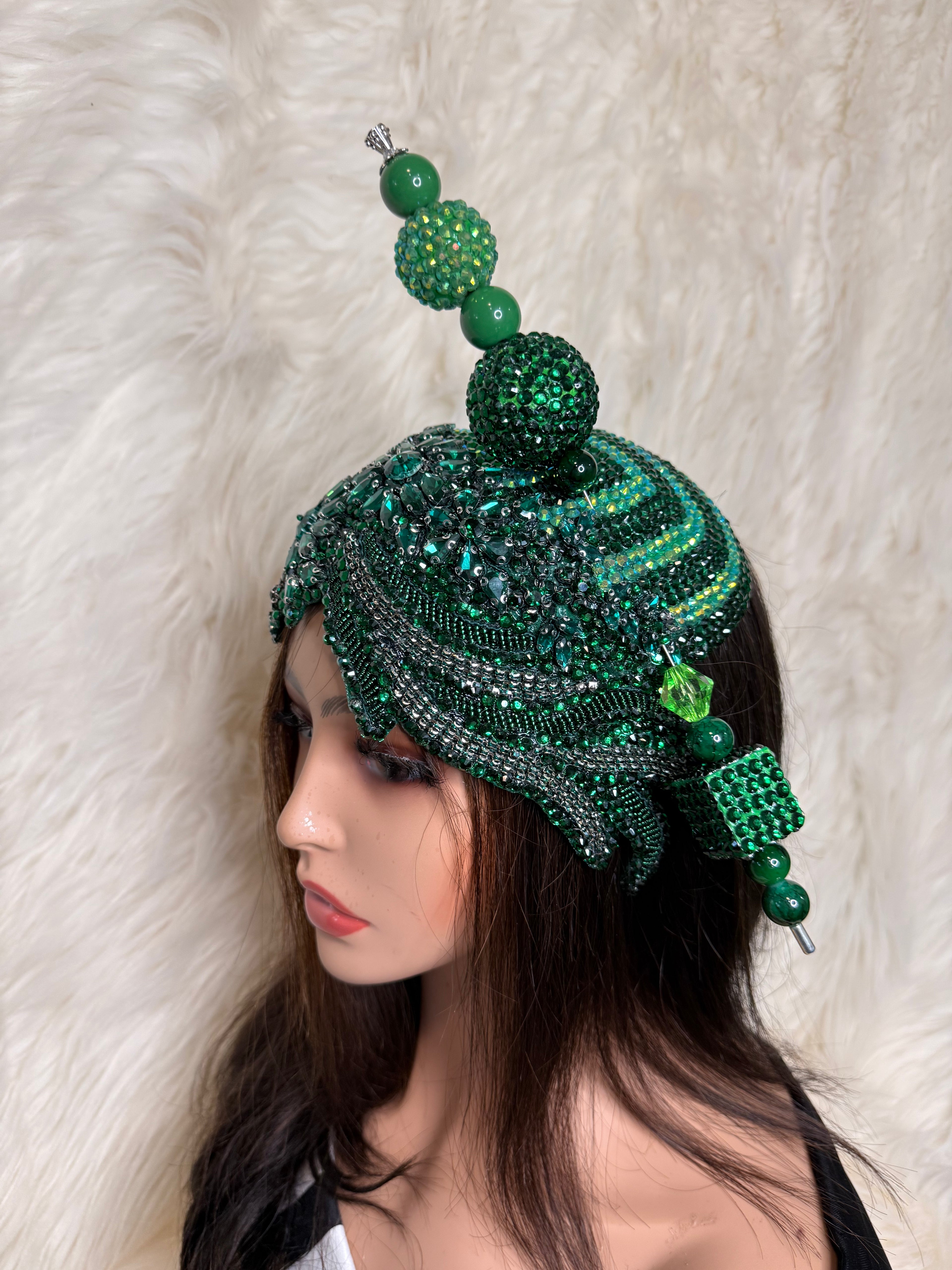 Emerald Green Crystal Hat /W Oversized Hat Pin
