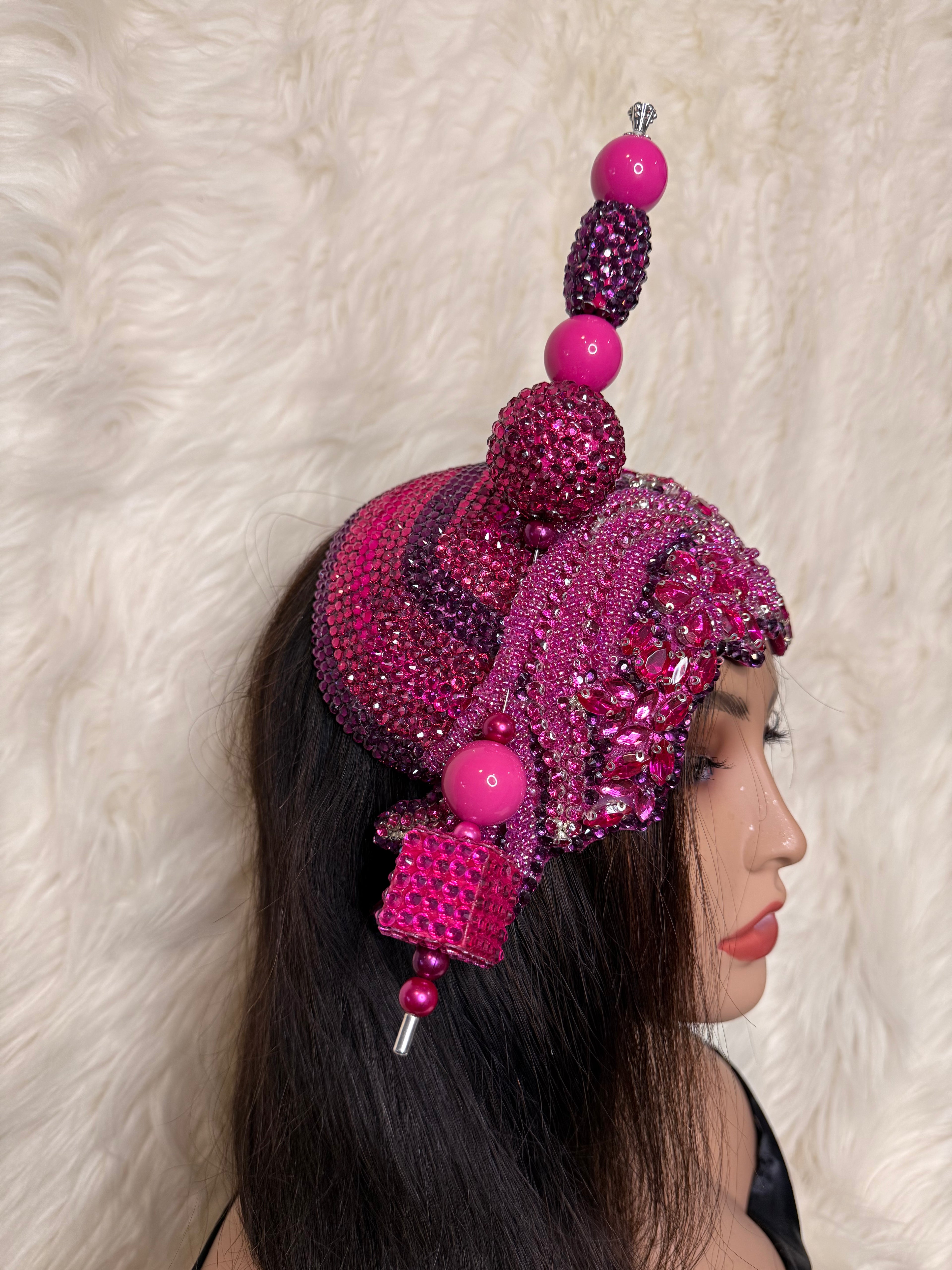 Hot Pink Crystal / W Oversized Hat Pin