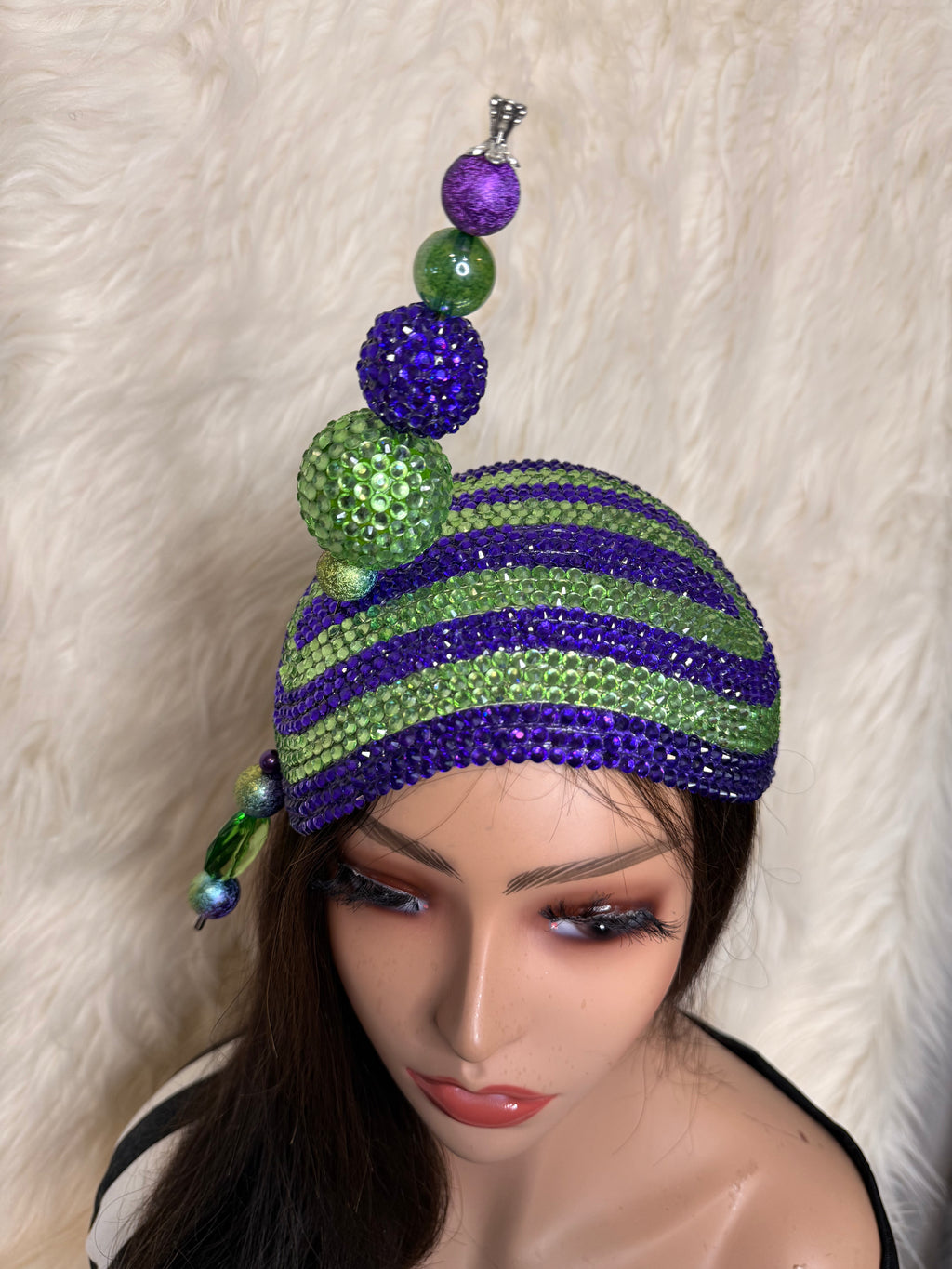 Purple and Green / W Oversized Hat Pin