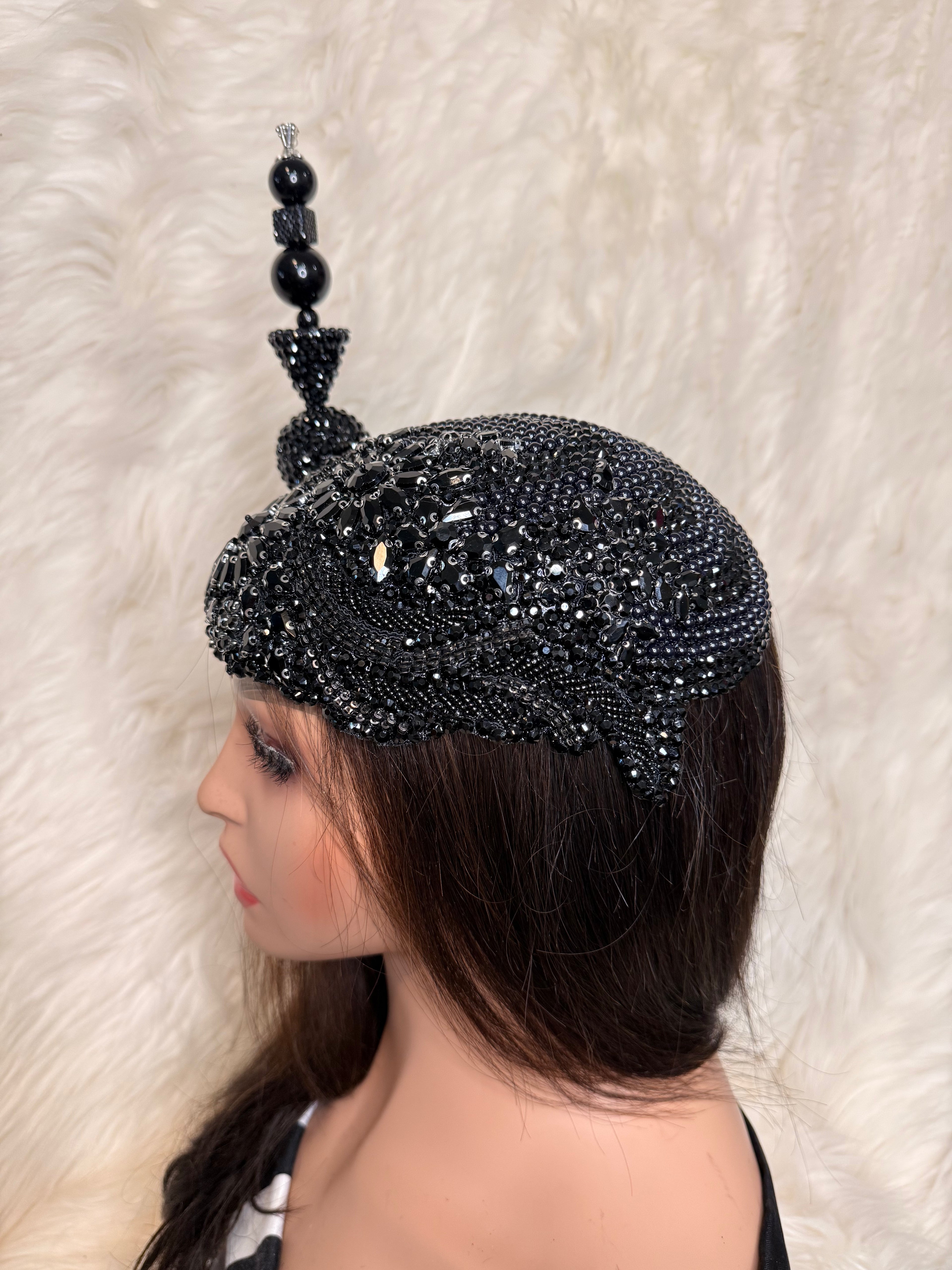 Black Crystal Hat / W Oversized Hat Pin