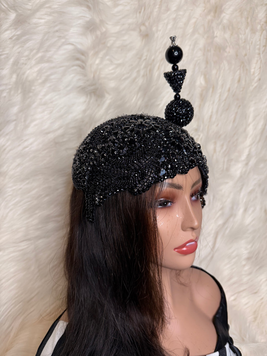Black Crystal Hat /W Oversized Hat Pin